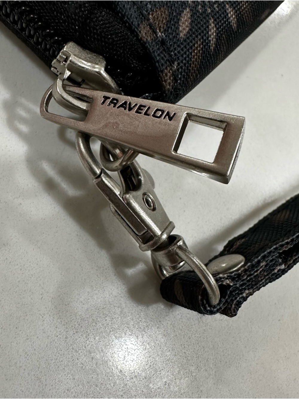 Travelon RFID Blocking Zip Around Wristlet Wallet - Black/Brown Floral - Picture 5 of 11